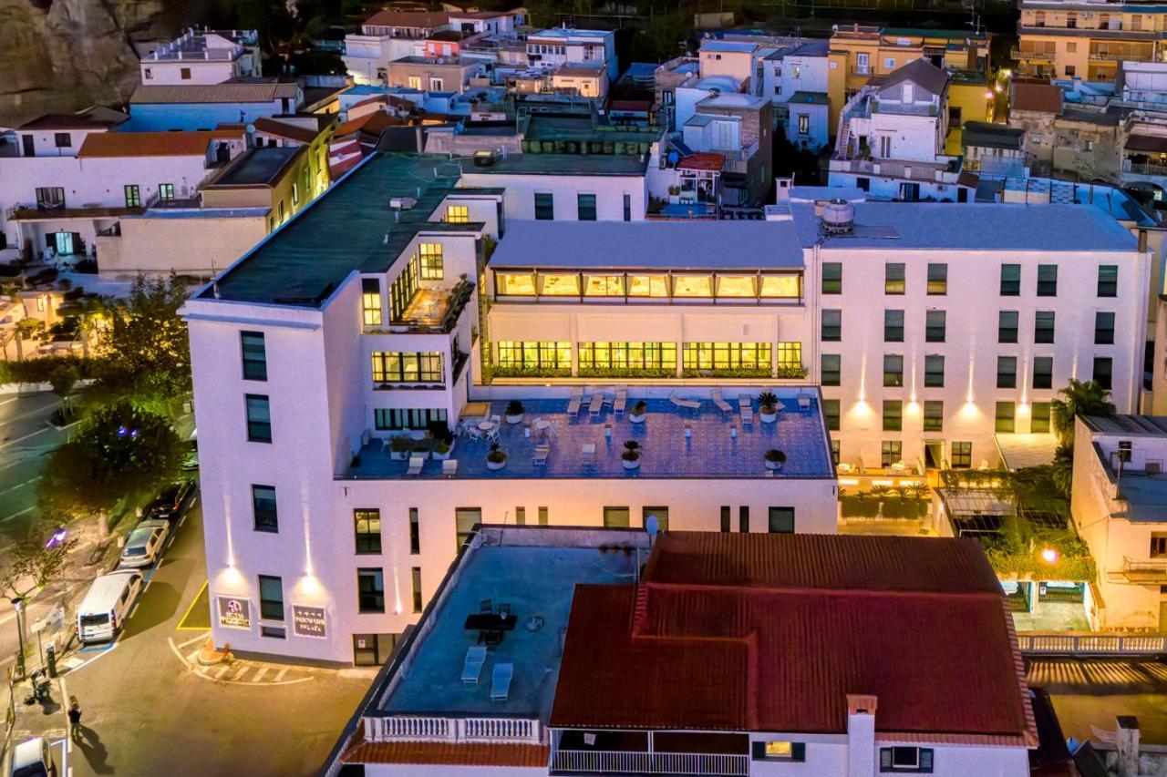 Panorama Palace Hotel 메타 외부 사진